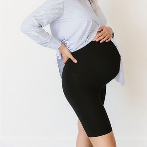 Store Signature Bike Shorts Maternity